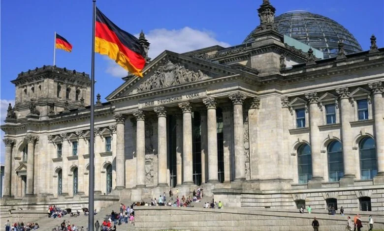 "Quranı kəşf edin" kitabı Almaniyada çap edilib