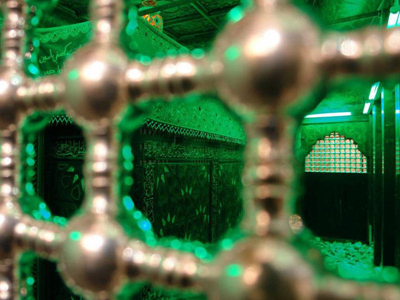 İmam Əli ibn Hüseynə (ə) niyə Zeynəlabidin deyildi?