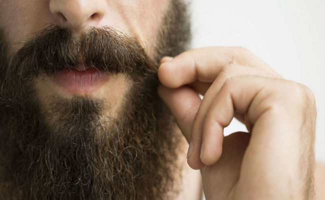 Şəriətə görə saqqalın uzunluğu ən azı və ən çoxu nə qədər olmalıdır? Yanaqlarda və boğazda olan tükləri qırxmaq olarmı?