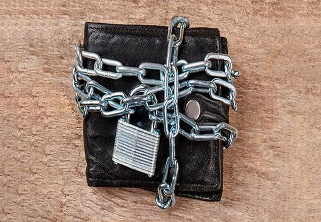 Günahlar silsiləsindən – Xəsislik