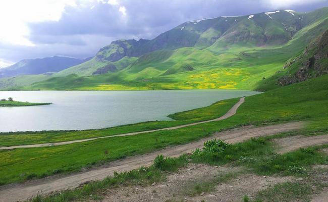 Dirilik suyu haqqında dini mənbələrdə nə deyilir?