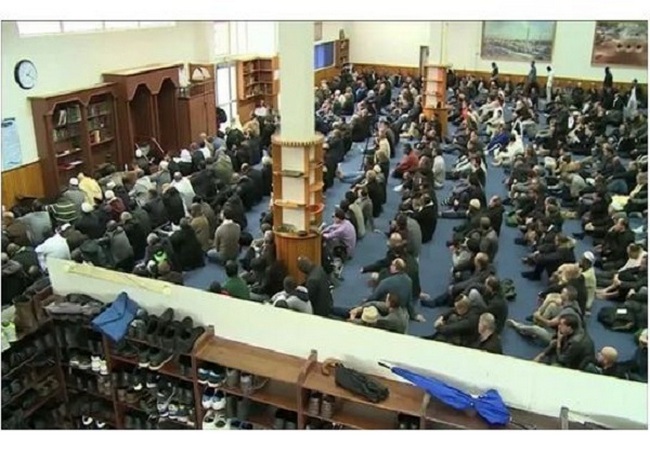 Fransalı müsəlman gənclərin şəriət qanunlarına meyli