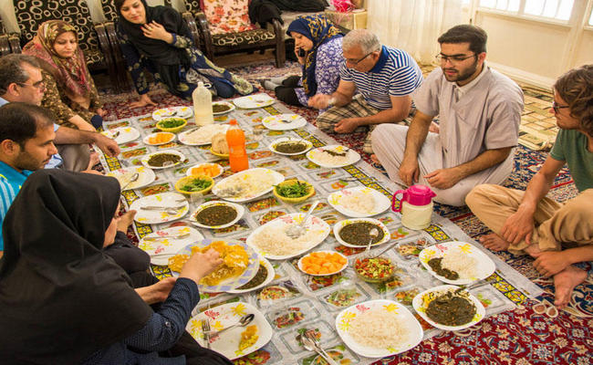 Bir yerə qonaq getməzdən qabaq ev sahibinə xəbər vermək lazımdırmı?